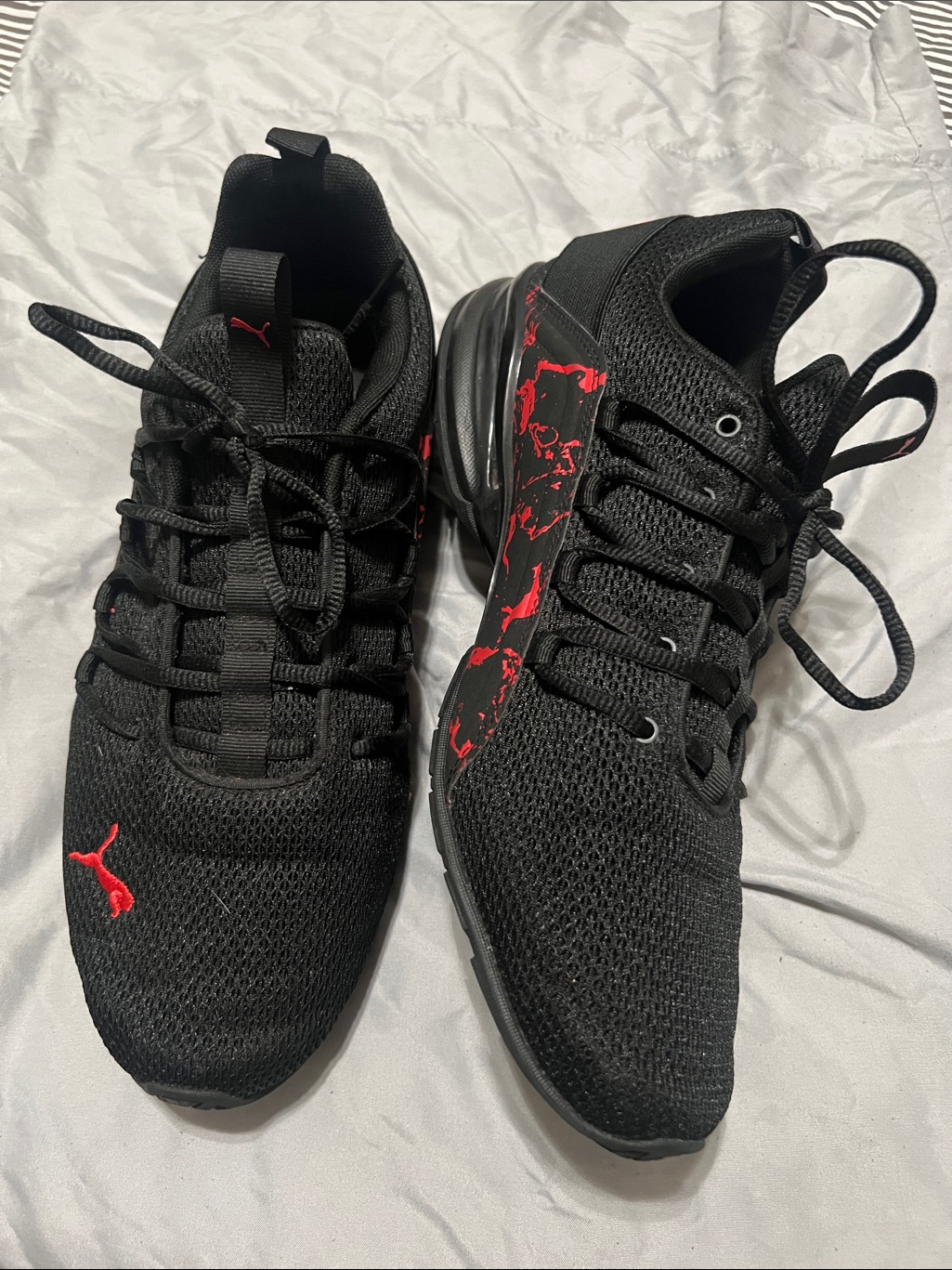 Puma Black Axelion City Escape In Red